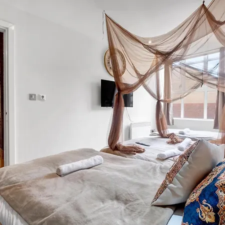 Moroccan Charm, Sleeps 8, Underground Parking Birmingham Exterior photo